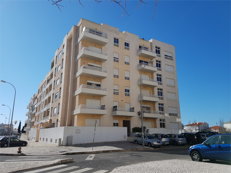 Edificio do Pingo Doce Castelhana